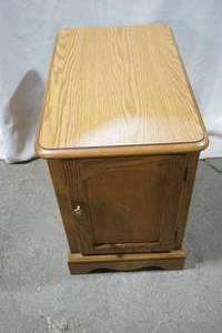 lot 208 image: Side tablecabinet