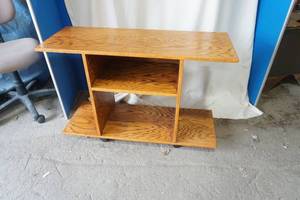 lot 227 image: TV stand on wheels 42.5x 15x 28