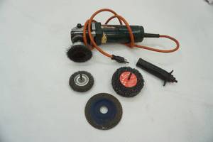 lot 250 image: Metabo grinder