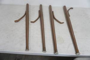 lot 266 image: metal table legs 28 long