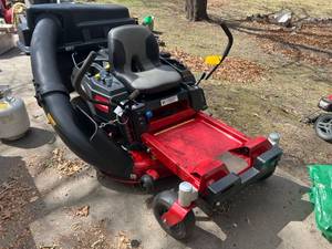 2020 Toro TimeCutter MX4275 Zero Turn Mower, 42" Deck, 22.5 HP V-Twin