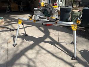 2012 DEWALT DWS780 12" Sliding Compound Miter Saw, 3800 RPM, Electric