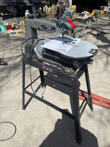 lot 10 image: Porter Cable PCB370SS Scroll Saw with Stand, 120V, 500-1500 RPM