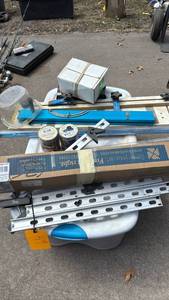 lot 49 image: Razertip SK 10 Amp Detail Burning System, Rockler Bench Cookie Plus Woodworking Grip Discs & more
