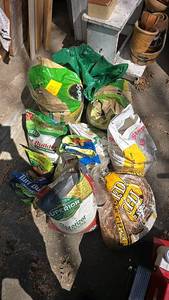 lot 83 image: Garden Lot Superior Winterizer Lawn Fertilizer, Scotts Turf Builder Lawn Food, Miracle-Gro Raised Bed Soil