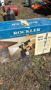 lot 129 image: Rockler HVLP-1000 Spray Gun System, 120V, 11A, Serial 11090452