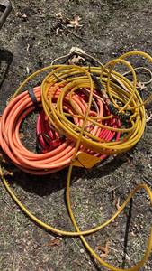 lot 142 image: Assorted Air Hoses