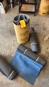 lot 150 image: Multi-Color Rubber Matting Roll, Anti Fatugue Mats