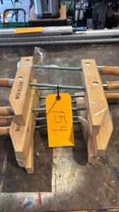 lot 154 image: (4) Rockler 30075 10 Handscrew Clamps