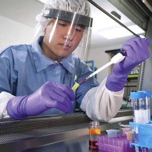 MSRP $600 = 1 Case (400 gloves)&nbsp;HALYARD Purple Nitrile MAX Exam Gloves, TEXTURED PALM &amp; FINGERTIPS!!!, Powder-Free, EXTRA THICK 11.8 mil, Extended 16" Cuff, Purple, X-Large, 44995 -maximum coverage &amp; protection from chemicals!
