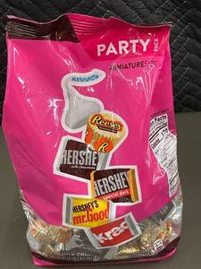 lot 20 image: IA 3 - Hersheys Party Pack Miniatures Assorted Chocolates