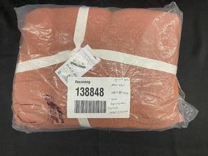 lot 31 image: Coral 100% Cotton Blanket with Defective Stitches