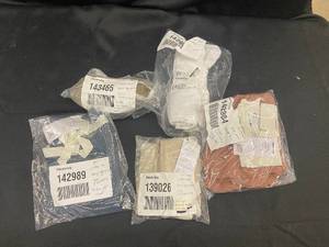 lot 37 image: Assorted 100% French Linen Pillowcases