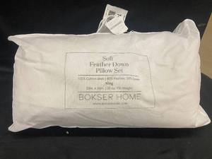lot 40 image: Bokser Home Soft FeatherDown King Pillow Set