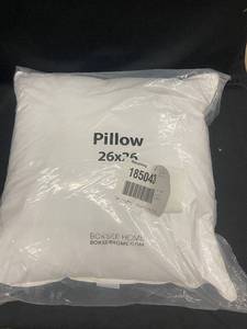 lot 41 image: Bokser Home Down Alt Pillow Insert Euro 26x26