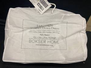 lot 104 image: Lightweight Feather Down Duvet FullQueen Size