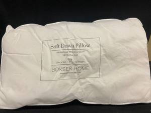 lot 139 image: Bokser Home King Size Soft Down Pillow with Stained Packaging