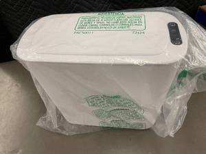 lot 32 image: Smart Compost Bin with Sensor Technology - Unopened