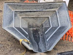 lot 46 image: 47 Poly Auger Hopper