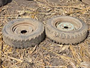 lot 56 image: 2 Used Farm Tires, Sizes 7.75-14 and 8.25-14