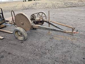 lot 111 image: Vintage Industrial 540 PTO Driven Buzz Saw on Wheels