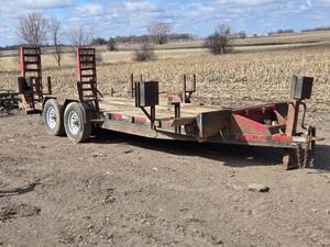 lot 2D image: 2017 Rice Heavy-Duty Dual Axle Equipment Trailer with 20 Deck
