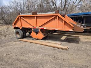 lot 4A image: 1988 Belly Dump Trailer