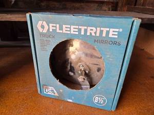 lot 169 image: Fleetrite 8 12 Convex Truck Mirror FLTMIR4010