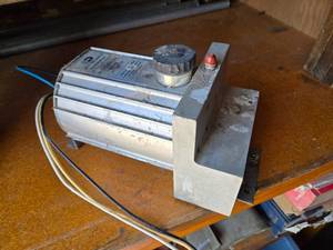 lot 175 image: Dexter Axle Model EH1600 Brake Actuator