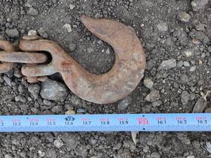lot 189 image: Heavy-Duty Chain with Hook about 15 Long with Chain Splice