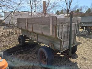 lot 196 image: Vintage Co-Op Wooden Farm Trailer