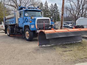 lot 2E image: 1996  Ford Plow Truck with Falls 3 Way Snowplow and Plow Wing with Belly Blade - City of Lake Lillian