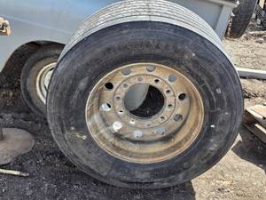 lot 312 image: Michelin X One Drive Tire with Aluminum Rim 45555 R22.5