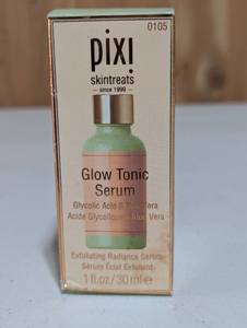 lot 76 image: Pixi by Petra Glow Tonic Serum - 1.01 fl oz