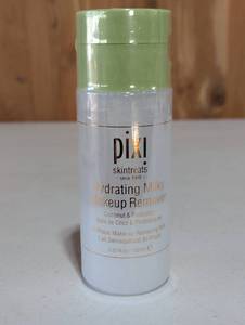 lot 65 image: Pixi by Petra Hydrating Milky Makeup Remover - 5.07 fl oz