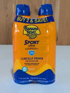 lot 71 image: 2 Pack - Banana Boat Ultra Sport Clear Sunscreen Spray - 12 oz Total