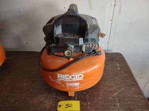 lot 50 image: Ridgid Pancake Air Compressor...