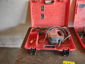 lot 65 image: Hilti TE50-AVR Hammer Drill...