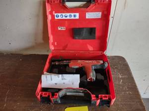 lot 70 image: Hilti DX2 Nailer...