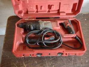 lot 79 image: Milwaukee 78 SDS Hammer Drill...