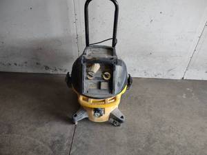 lot 95 image: Dewalt Shop Vac...