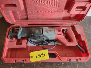 lot 155 image: Milwaukee Heavy Duty Sawzall...