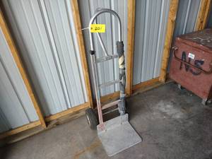 lot 201 image: Magnaliner, 2 Wheel Hand Truck...