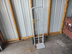 lot 204 image: 2 Wheel Hand Truck...