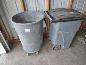 lot 214 image: (2) Rolling Trash Cans...
