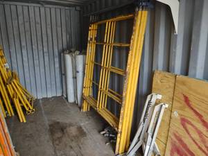 lot 228 image: Scaffolding, Includes (4) 60x77 E...