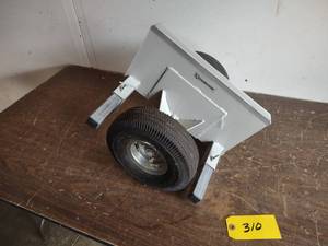 lot 310 image: Strongman Adjustable Width Door Car...