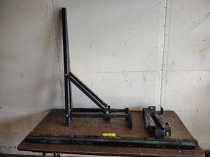 lot 313 image: Pickup Truck Ladder Rack, Adjustabl...