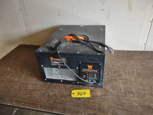 lot 325 image: Wen 3 Speed Remote Controlled Air F...
