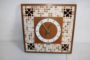 lot 7 image: Mid-Century Wooden & Ceramic Wall Clock with Floral Tile Design
